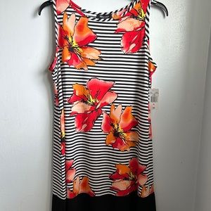 New XL stripes floral and solid dress. Flared him sleeveless brand new RN Studio
